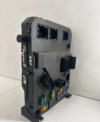 Peugeot 407 Comfort/convenience module 9655708480 S120104600L BSIS0300