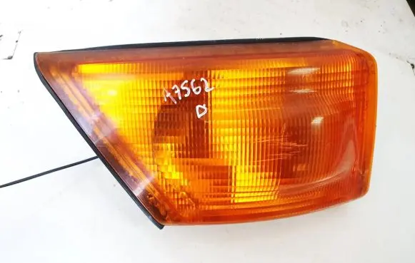 Iveco Daily 40.8 Front indicator light 1315106149