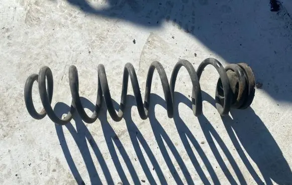 Skoda Fabia Mk2 (5J) Rear coil spring