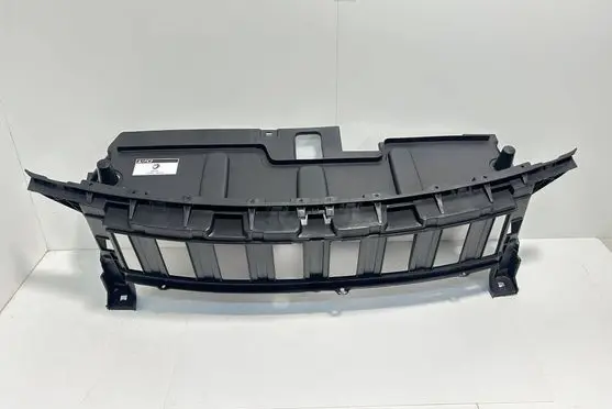 Front bumper mounting bracket