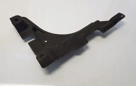 Renault Captur II Engine hood trim 