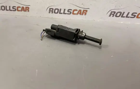 Brake pedal sensor switch