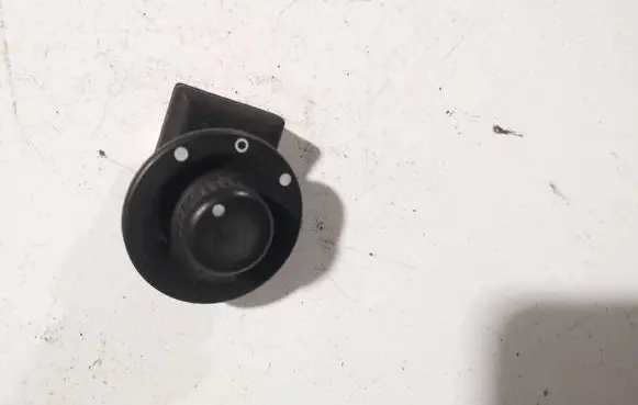 Renault Laguna II Wing mirror switch