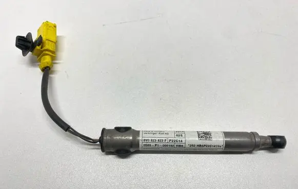 Audi A3 S3 8V Bonnet Pedestrian Airbag Actuator 8V0823823F 0589P1000192 P22C14