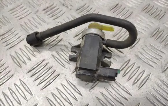 Citroen C5 Turbo solenoid valve 9661960380