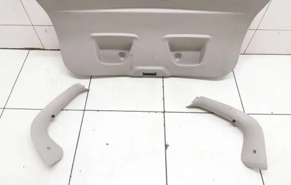 Renault Zoe Tailgate/boot cover trim set 909003188r Mr6857 909031316r