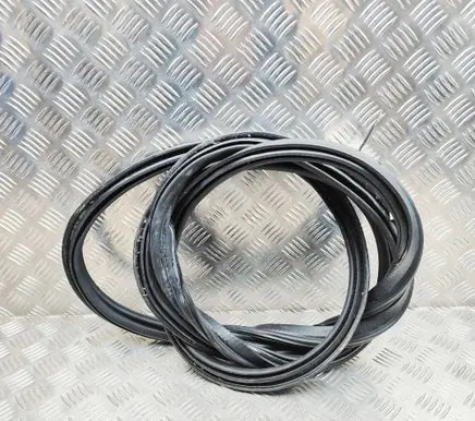 BMW X7 G07 Trunk rubber seal (body) 9854894