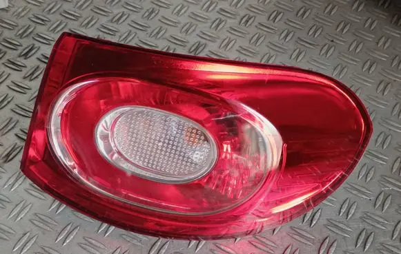 Volkswagen Tiguan Rear/tail lights