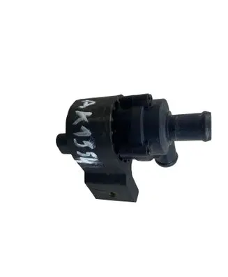 Isuzu D-Max Water pump 221000500600