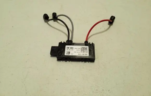 Skoda Kamiq Alarm movement detector/sensor 5Q0951172A