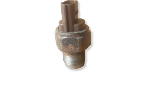 Subaru Outback Fuel pressure sensor 06P15 6480