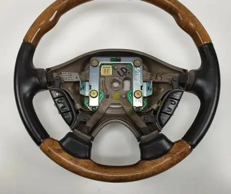 Jaguar S-Type Steering wheel XR833F563FCAEK