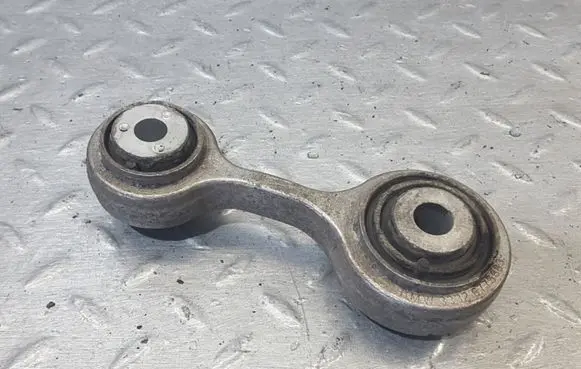 BMW 5 F10 F11 Rear control arm 6775683 33326775683