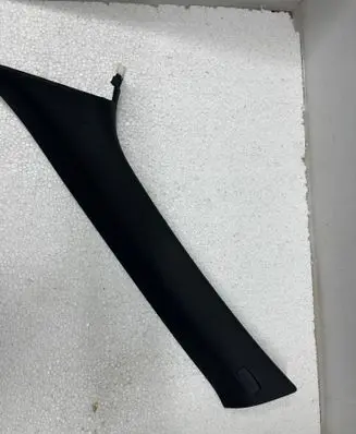 Porsche Macan (95B) (A) pillar trim 95B867233