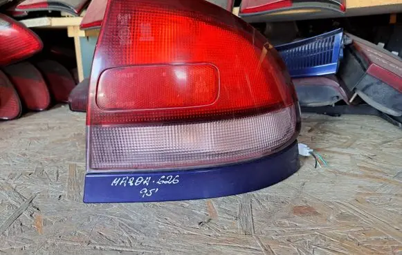 Mazda 626 Rear/tail lights 0431392R 0431392