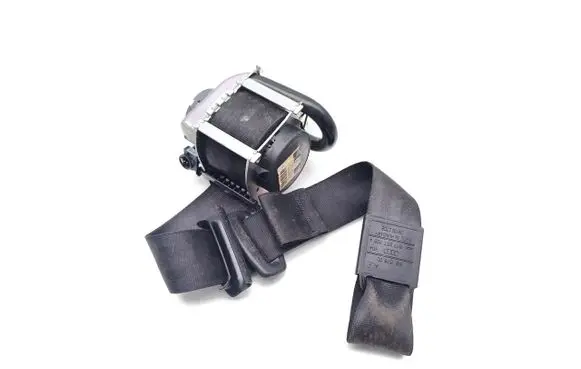 Audi A3 S3 8P Front seatbelt 8P7857705A 616157800