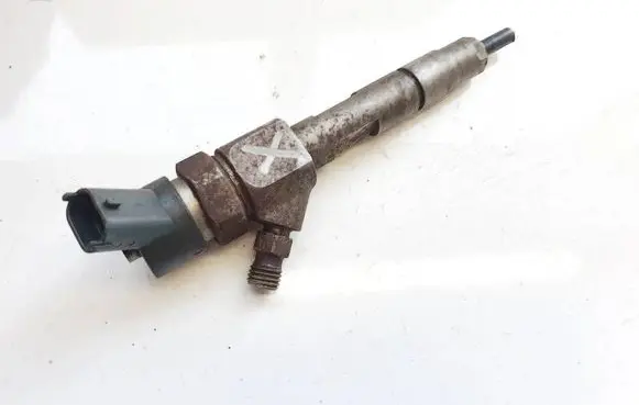 Volvo S40, V40 Fuel injector 7700111014 0445110021