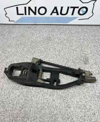 Front door exterior handle/bracket