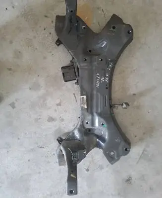 Hyundai ix35 Front subframe 624012Y630