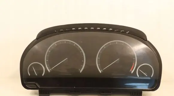BMW 5 GT F07 Clock 929139801