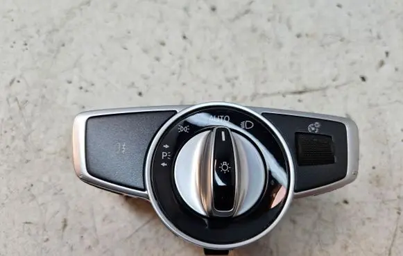 Mercedes-Benz E W238 Light switch A2229055508