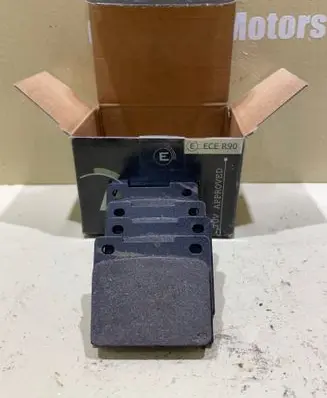 Volvo 140 Brake pads (rear) 28BK033