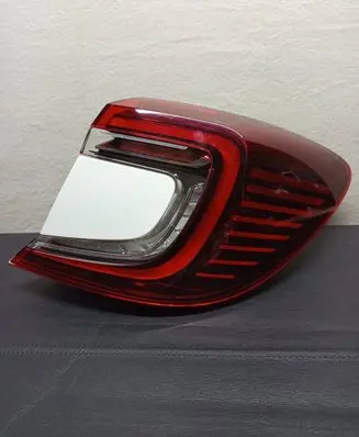 Renault Captur II Rear/tail lights 