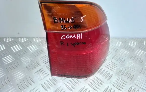 BMW 5 E39 Rear/tail lights 8361672