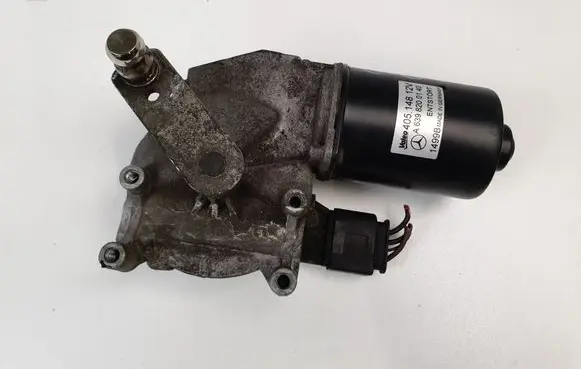 Mercedes-Benz Vito Viano W639 Wiper motor A6398200140
