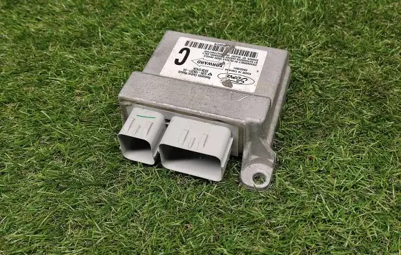 Ford Maverick Airbag control unit/module 1L8414B321CA