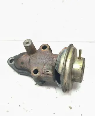Toyota Avensis T220 EGR valve 
