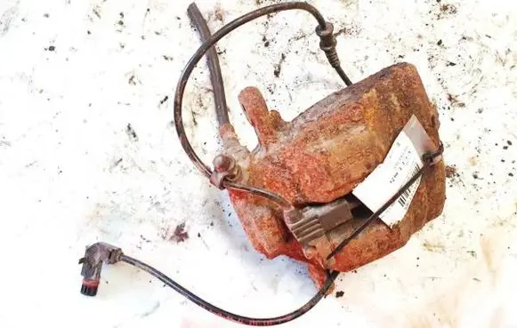 Mercedes-Benz C W203 Front brake caliper