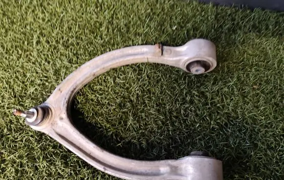 Mercedes-Benz S W221 Front upper control arm/wishbone 