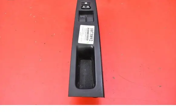 Toyota Yaris Electric window control switch 742320D330