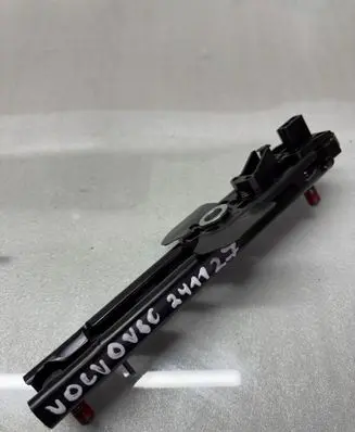 Volvo V60 Seat belt adjustment rail 31332261