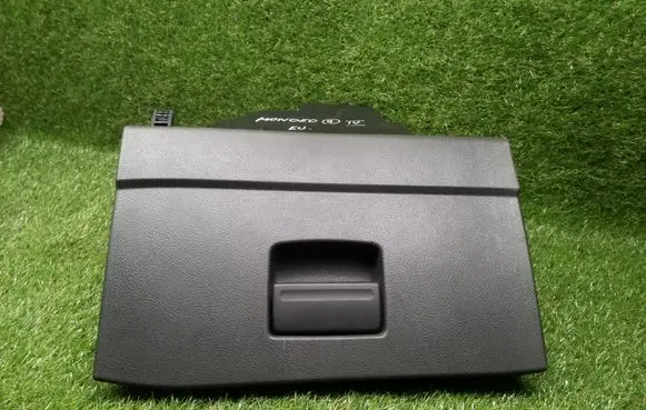 Ford Mondeo MK IV Glove box set 7S71A06010