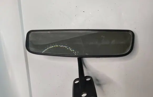 Hyundai Galloper Rear view mirror (interior) E11025400