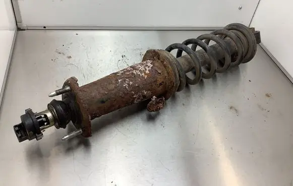 Lexus GS 300 350 430 450H Rear shock absorber with coil spring 4853030680