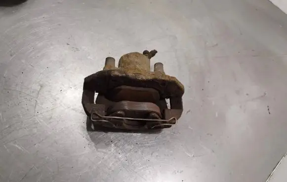 Volvo V50 Front brake caliper