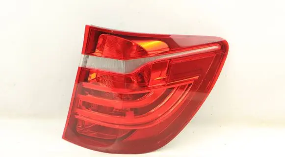 Rear/tail lights
