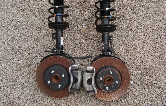 Hyundai Lantra I Front wheel hub spindle knuckle PRAWY