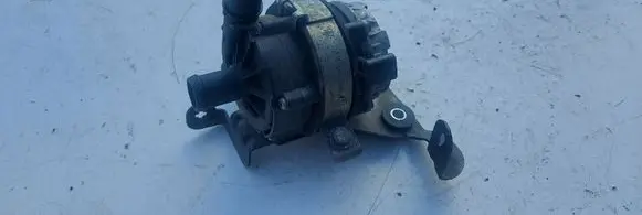 Maserati Levante Water pump 0392024053