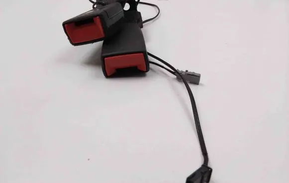 Opel Astra K Middle seatbelt buckle (rear) 34194538 13409377