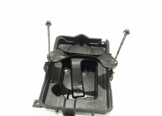 Battery bracket