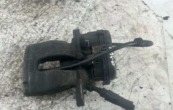 Mercedes-Benz B W246 W242 Rear brake caliper 32346033C