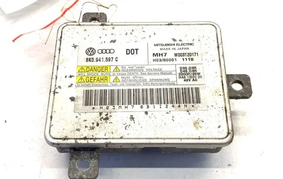 Audi Q5 SQ5 Voltage converter/converter module 8K0941597C
