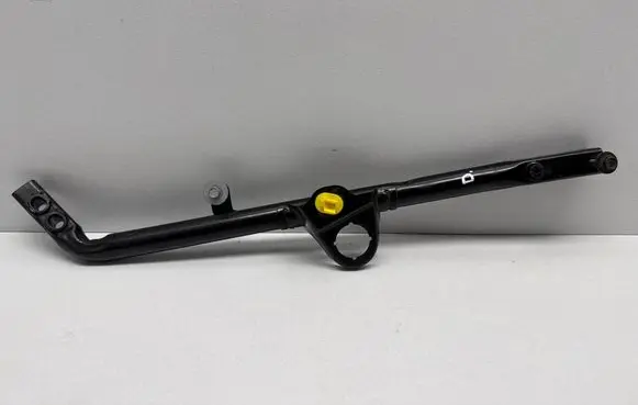 Chrysler Pacifica Radiator support slam panel bracket 68231356AD