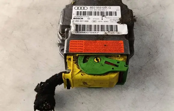 Audi A4 S4 B7 8E 8H Airbag control unit/module 8E0959655G 0285001668