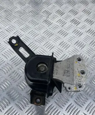 Suzuki Vitara (LY) Engine mount vacuum valve PK10371