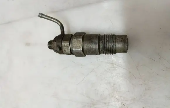 Fuel injector